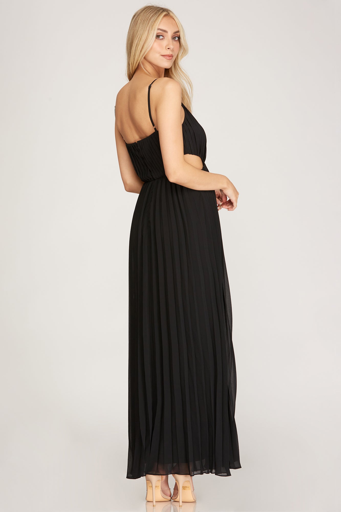 SLEEVELESS WOVEN PLEATED CUT OUT MAXI DRESS