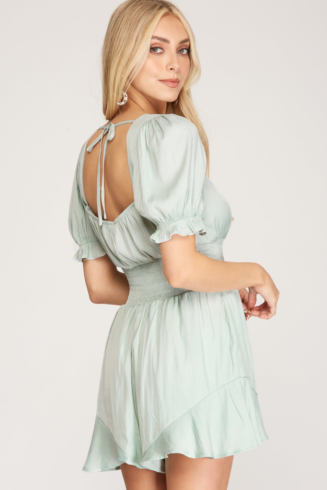 HERE TO STAY SHORT SLEEVE ROMPER WITH SMOCKED WAIST